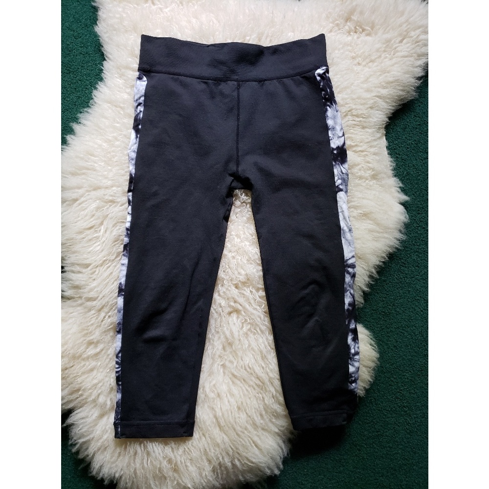 Tek Gear workout capri leggings